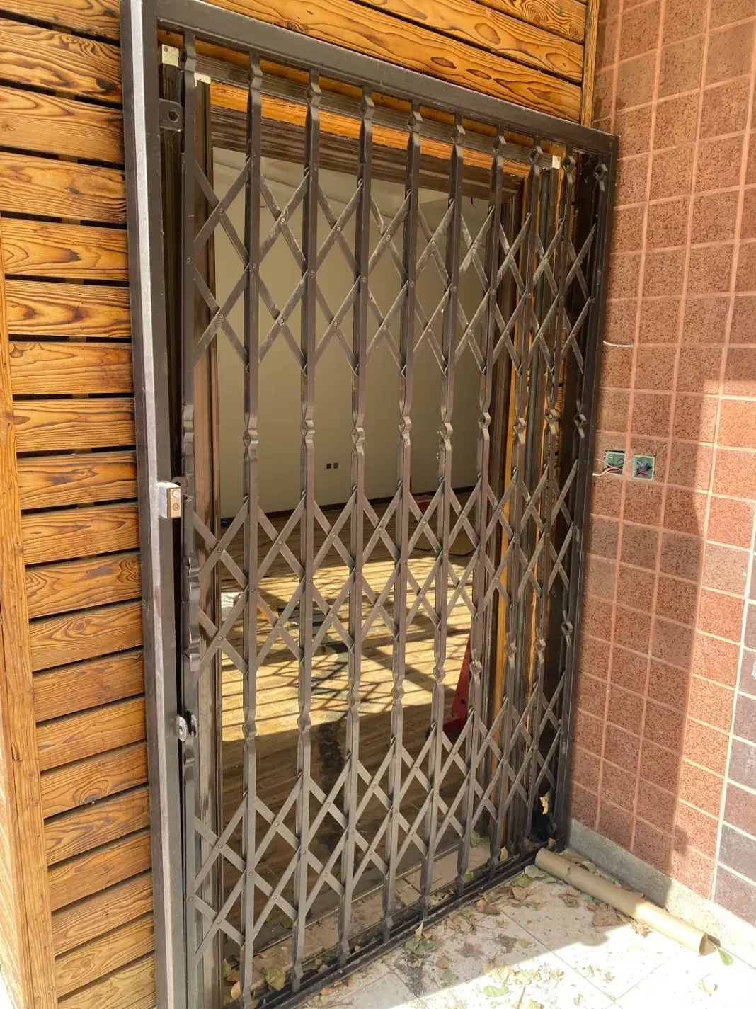 در اکارد ئونی|مصالح و تجهیزات ساختمان|هشتگرد, شهرک گلها|دیوار