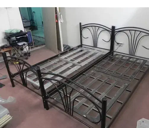 تخت فلزی فرفورژه دار اصل|تخت و سرویس خواب|مسجد سلیمان, |دیوار