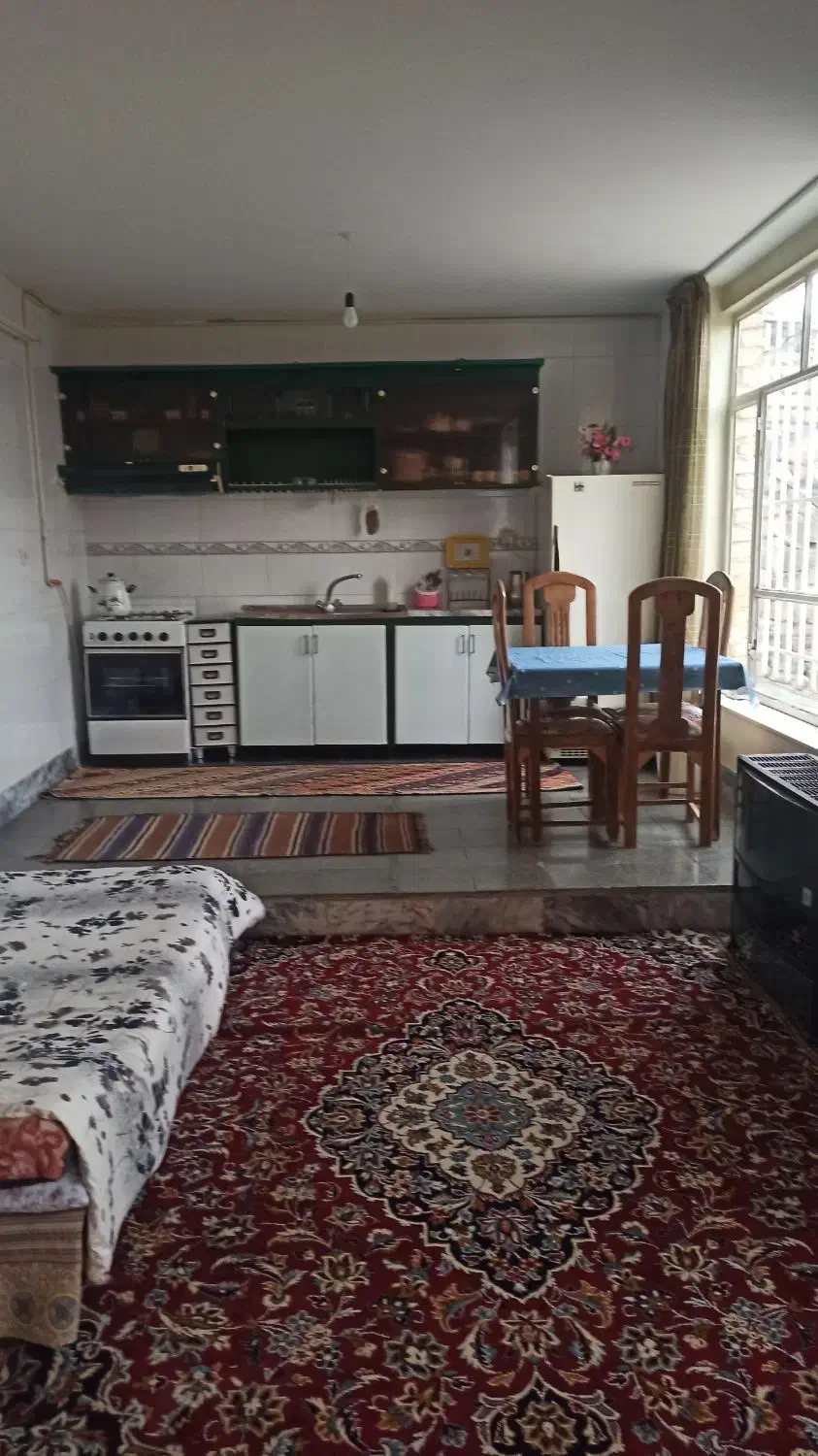 تفرجگاه کوی چلچراغ|اجارهٔ کوتاه‌مدت ویلا و باغ|طرقبه, |دیوار