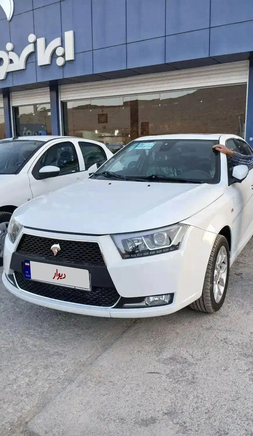 دنا پلاس اتوماتیک آپشنال سفید صفر|خودرو سواری و وانت|صدرا-فارس, فاز ۱|دیوار