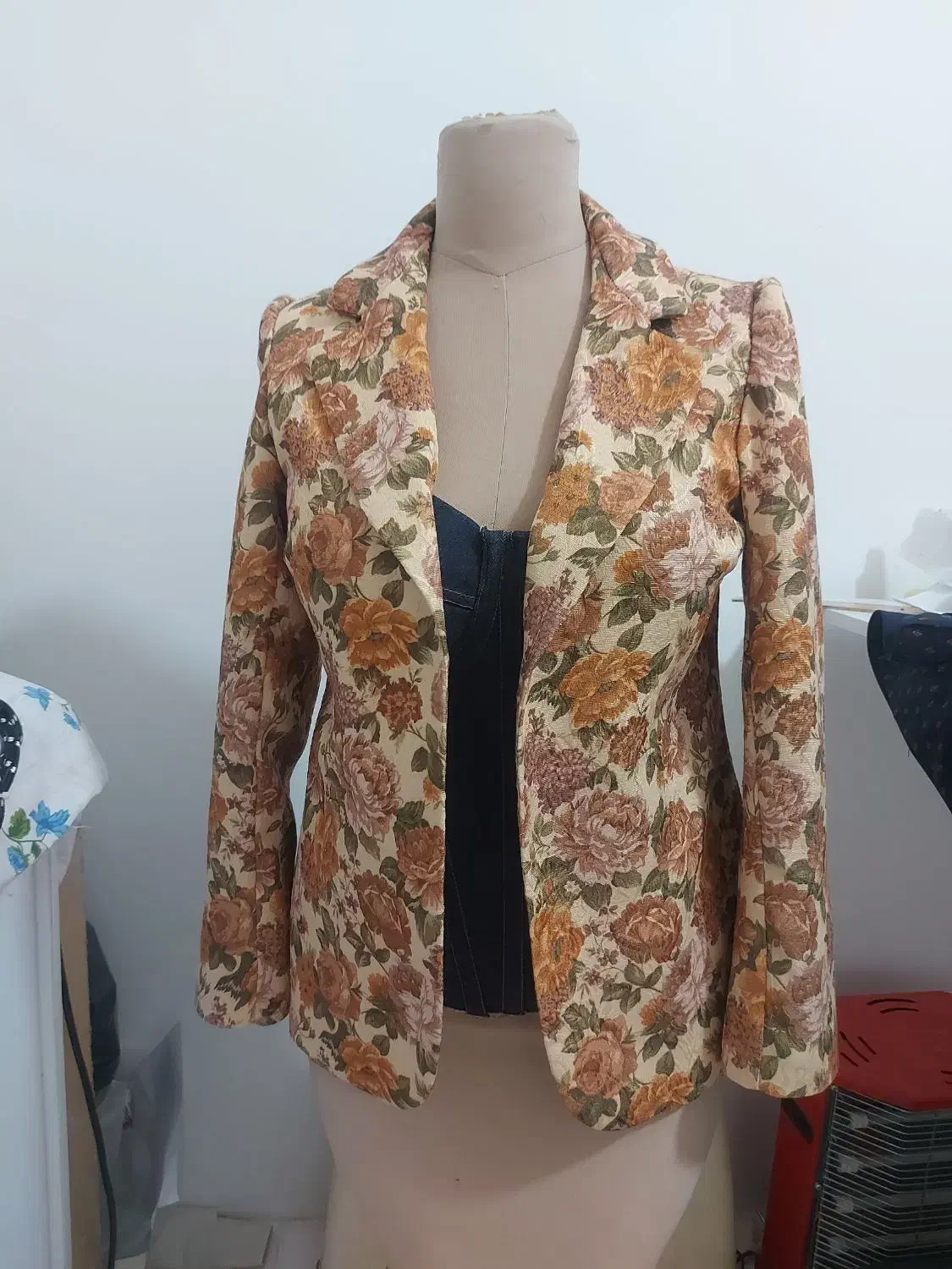 مانتو کتی پاییزه|لباس|مشهد, پنجتن|دیوار