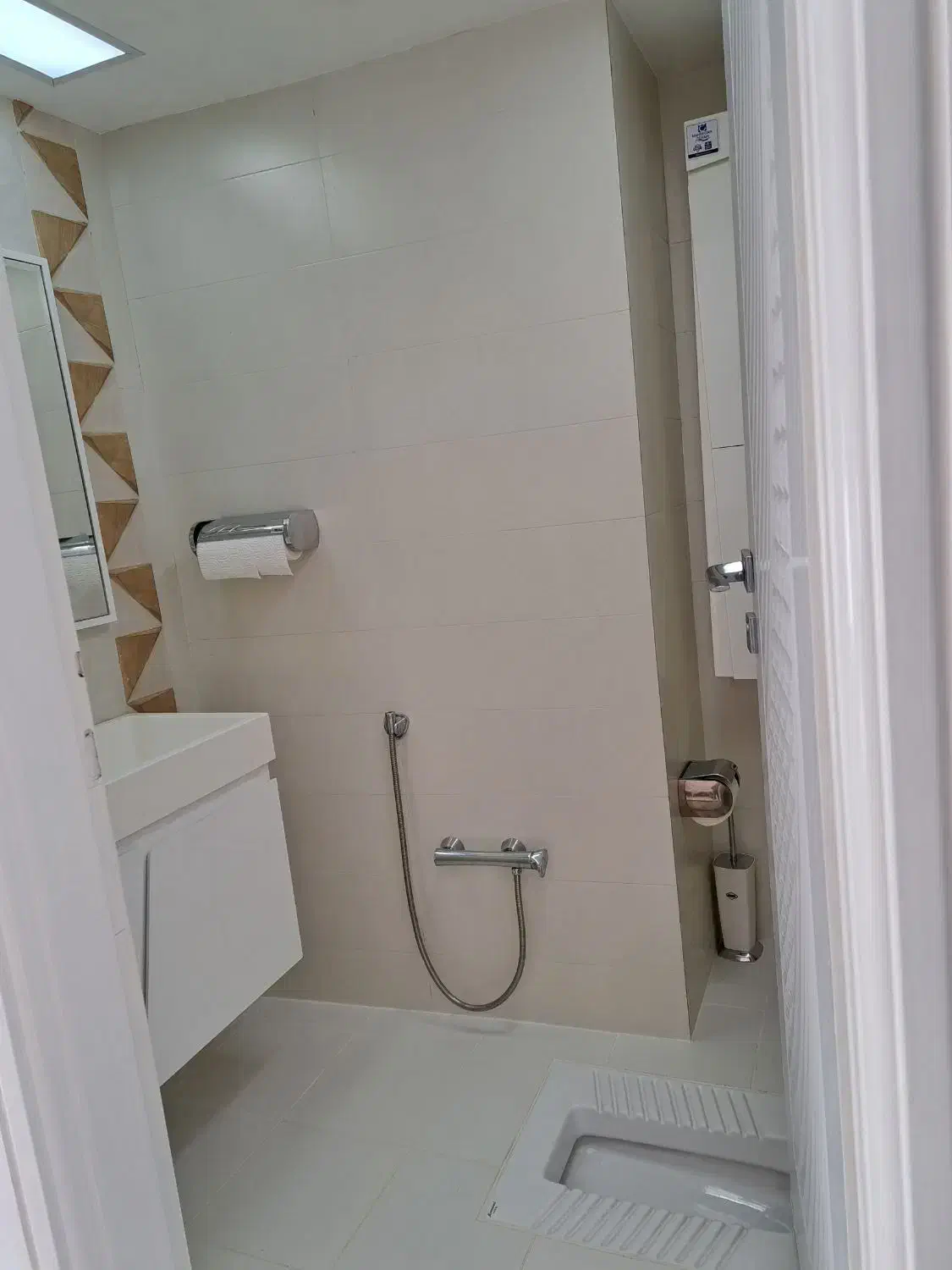 خانه ویلایی مدرن|اجارهٔ خانه و ویلا|کرمان, |دیوار