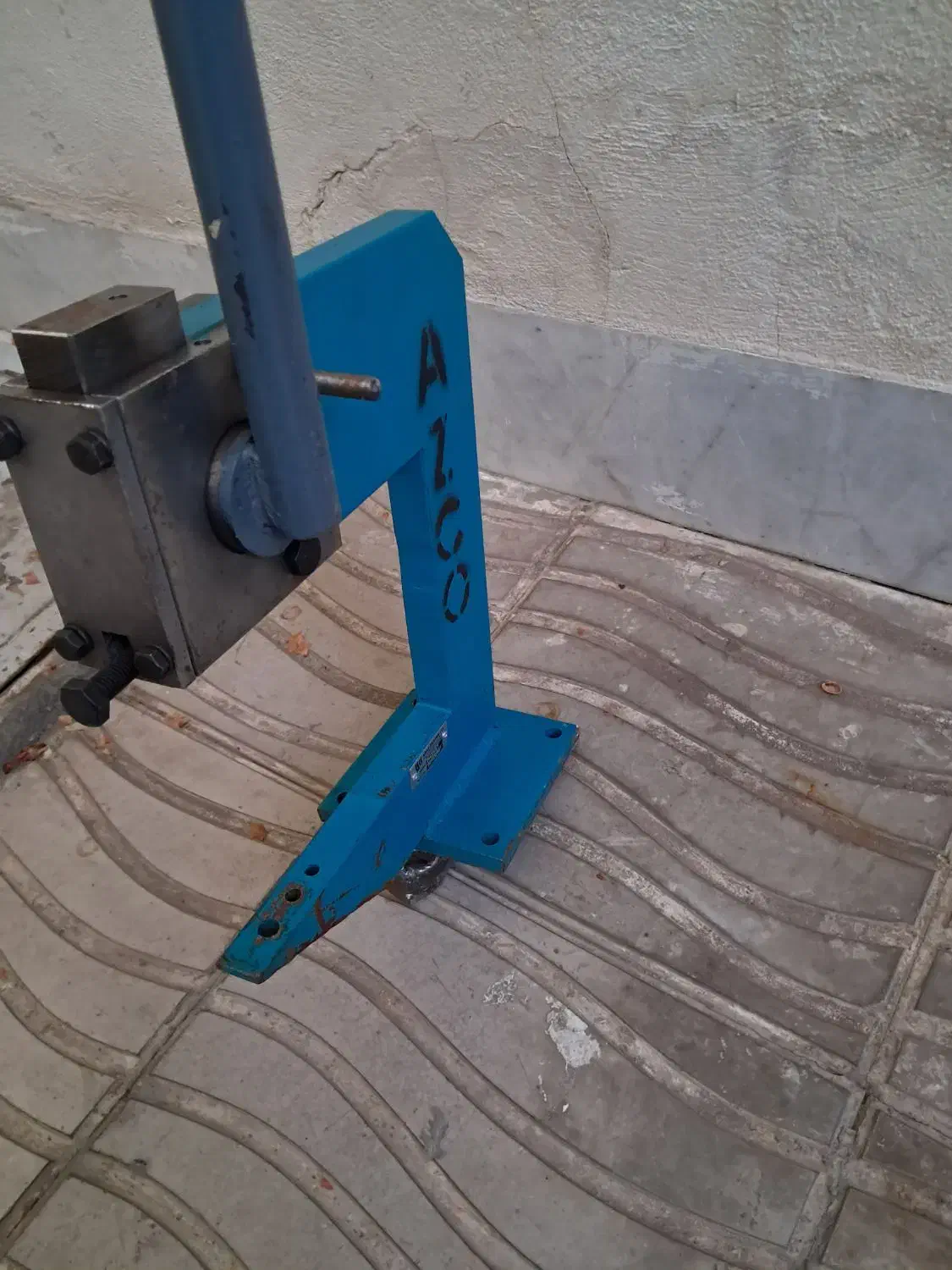 پرس دستی ، سوراخ کن ،پرس کن ،طرح زن انواع ظروف|ابزارآلات|زنجان, |دیوار