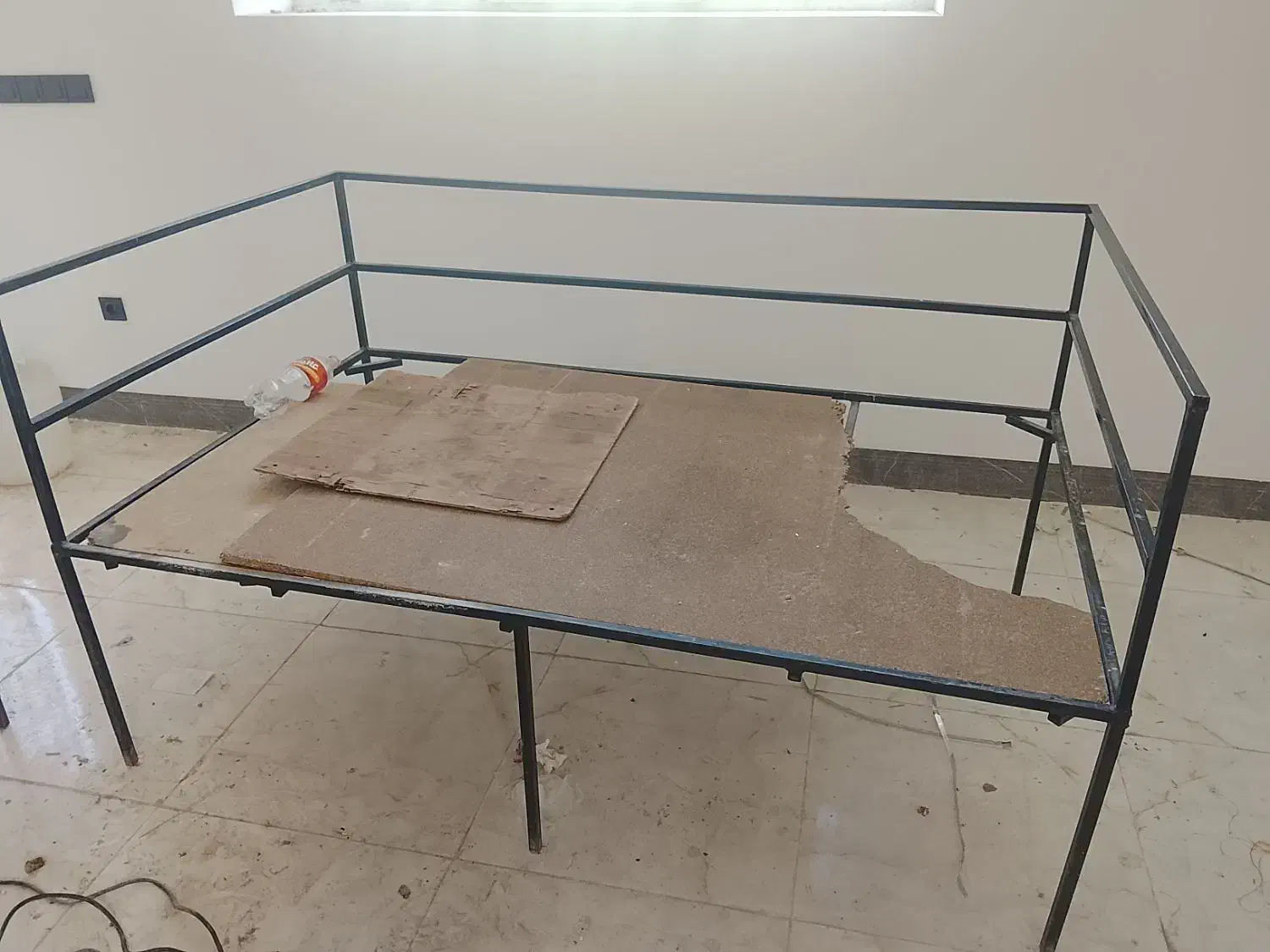 تخت|تخت و سرویس خواب|کرمان, |دیوار