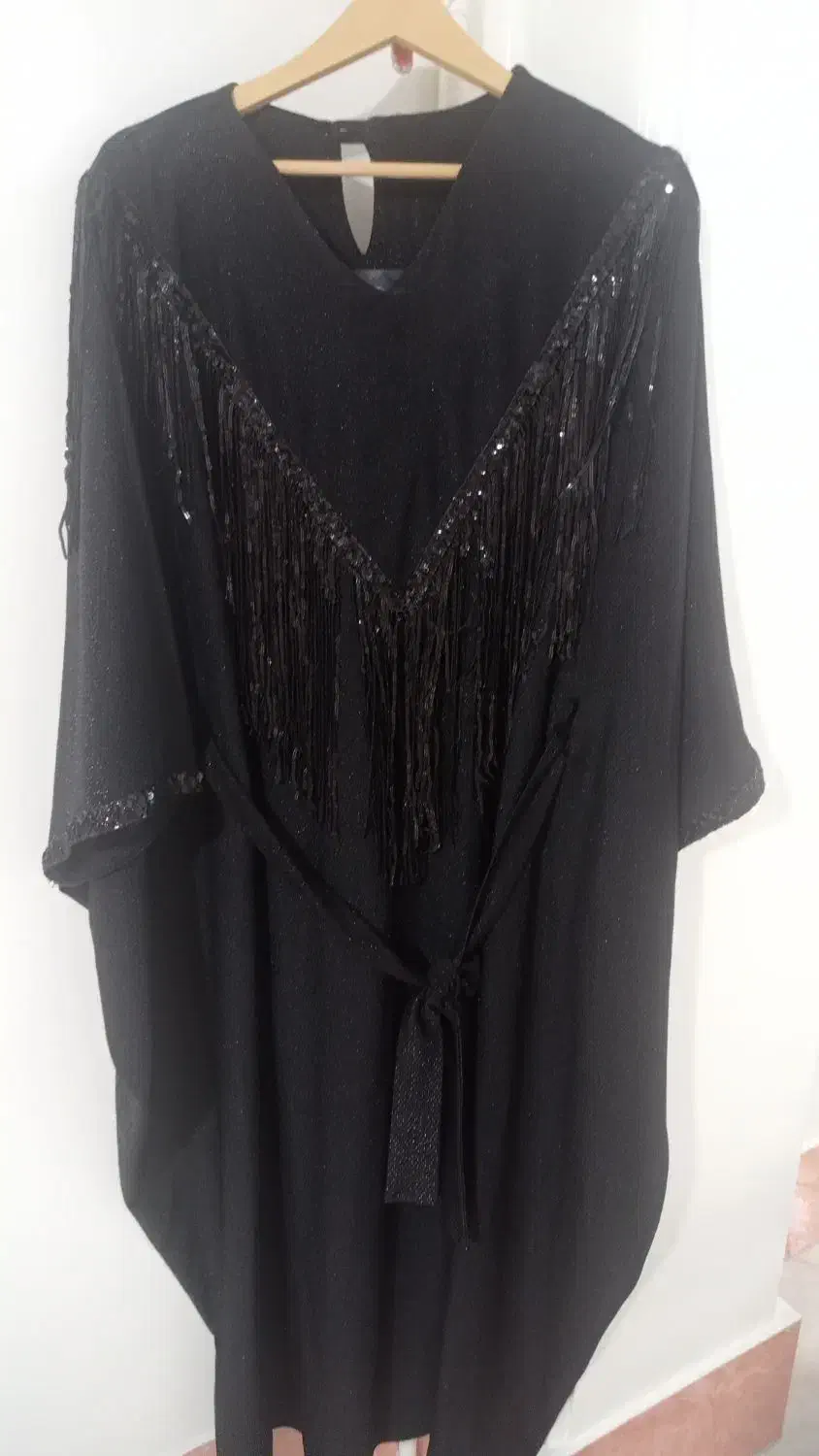 مانتو عبایی و چند دست لباس مجلسی|لباس|اسلامشهر, شهرک مهدیه|دیوار