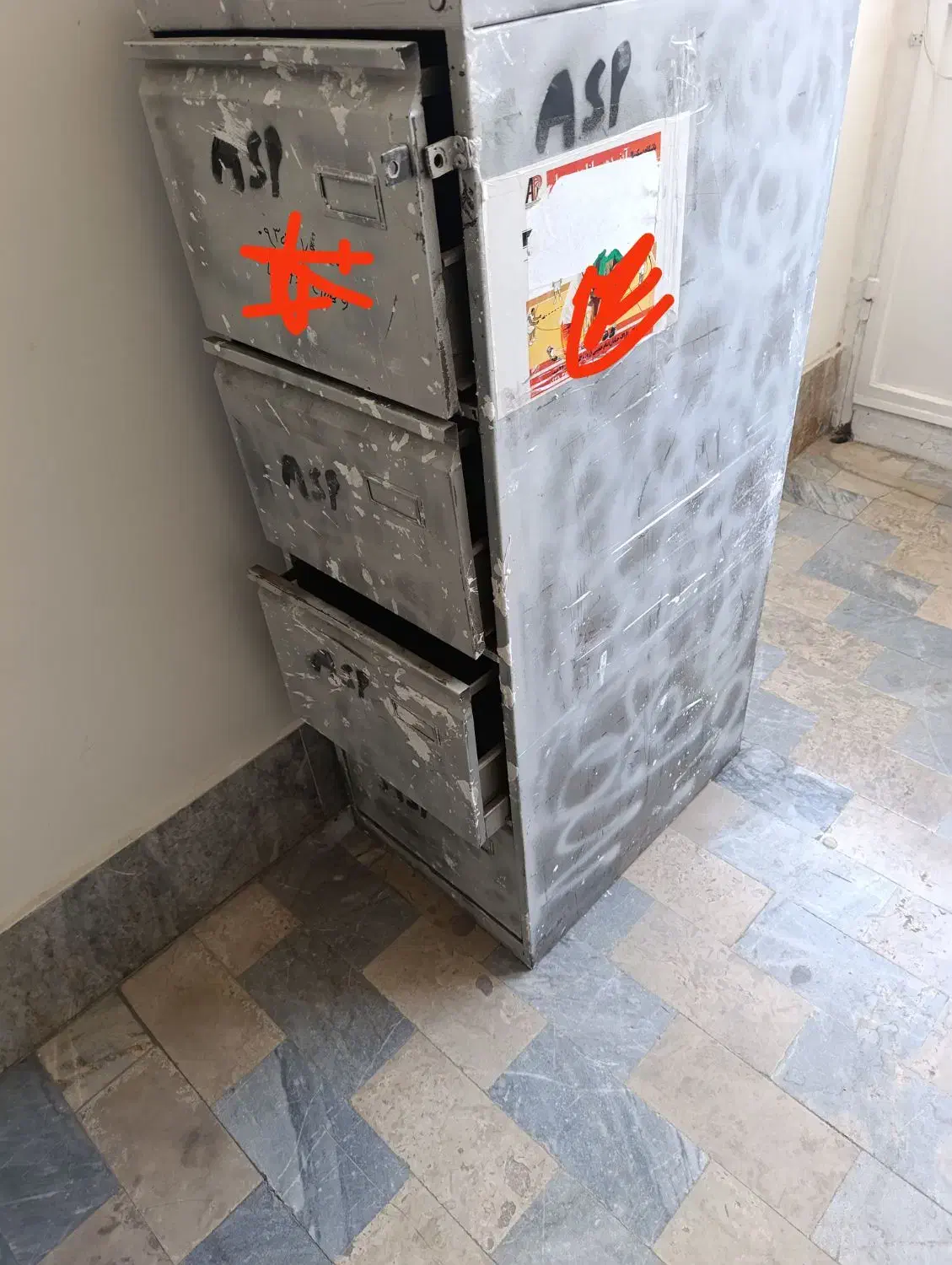 فایل کشو فلزی|دفتر کار|اراک, |دیوار