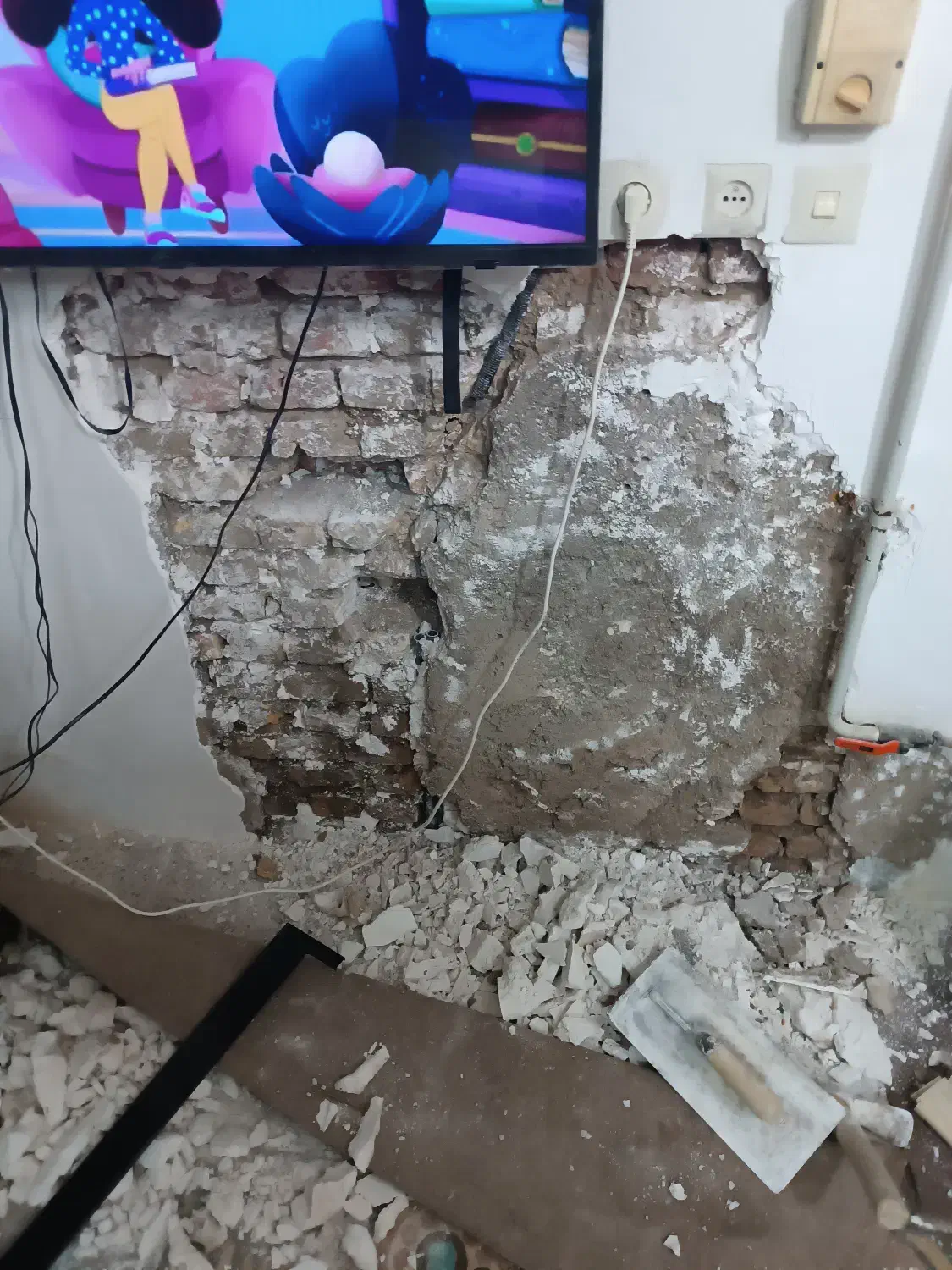 گچکاری لکه گیر و خورده کاری|خدمات پیشه و مهارت|مینودشت, |دیوار