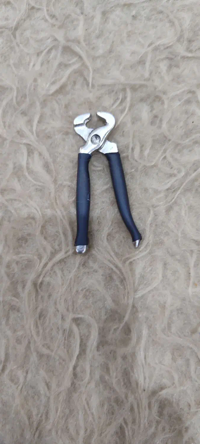 آچار و ابزار مینیاتوری بسیار زیبا و کلکسیونی|کلکسیون اشیاء عتیقه|تهران, بهداشت|دیوار