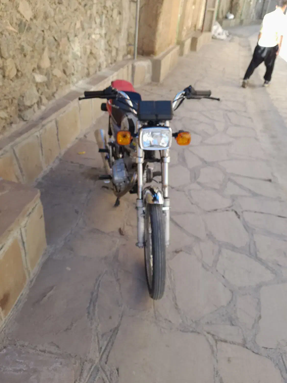 پژو۴۰۵|خودرو سواری و وانت|سنندج, |دیوار