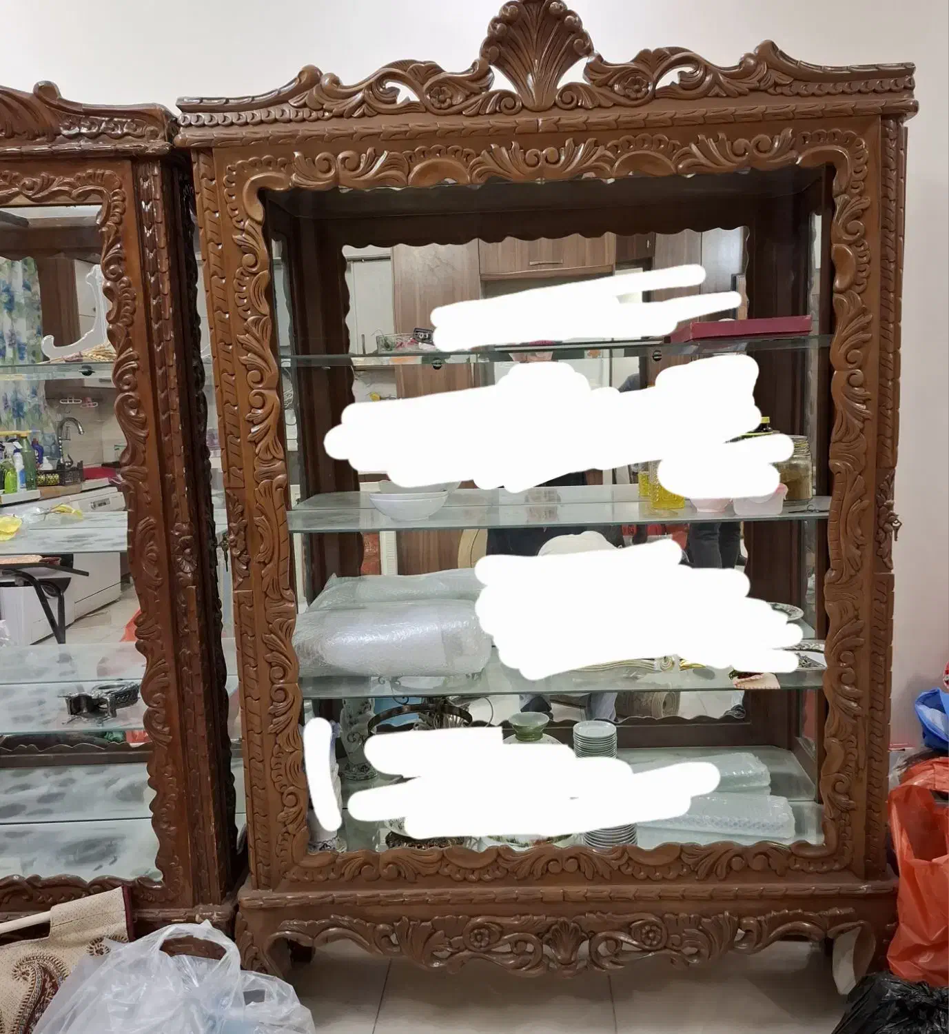 بوفه چوب گردو قدیمی ، منبت کاری شده|بوفه، ویترین، کنسول|تهران, زیبادشت|دیوار