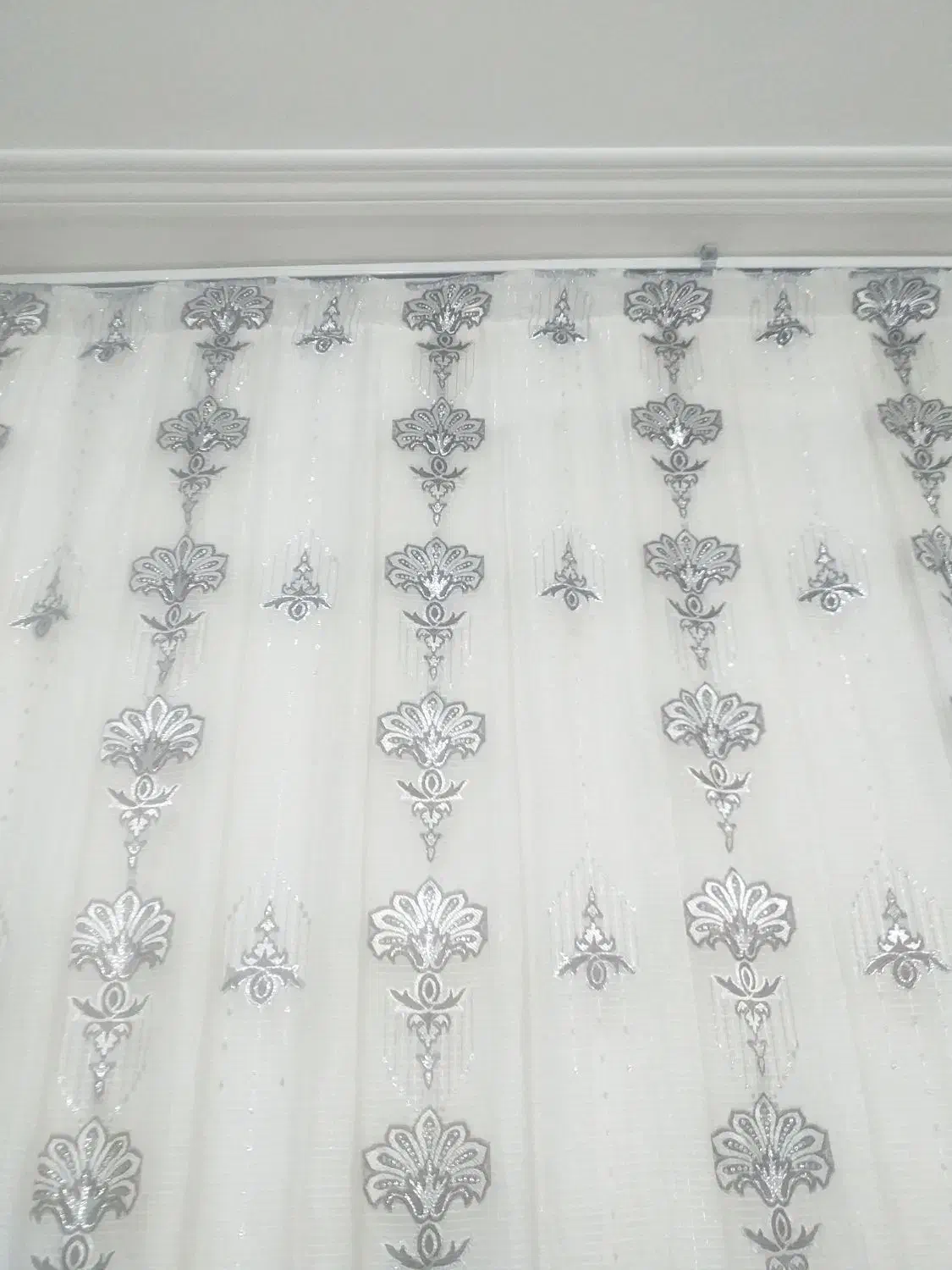 پرده|پرده، رانر، رومیزی|زرنه, |دیوار