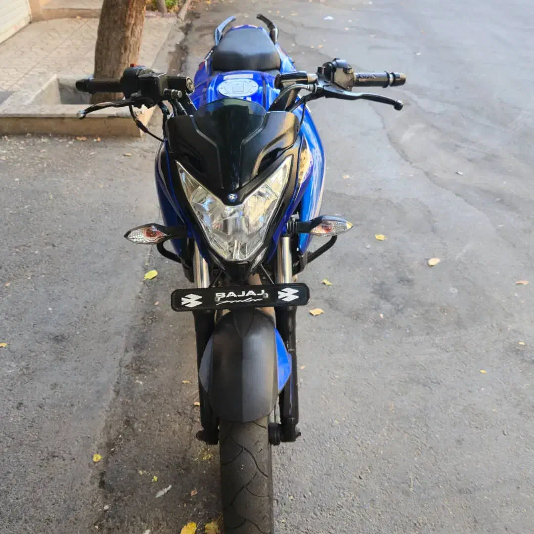 ns200تمیز و سالم بدون خط و خش کم کار|موتورسیکلت|تهران, جیحون|دیوار