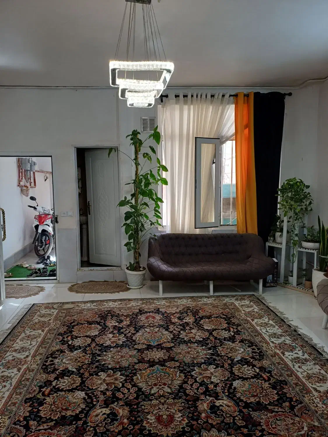 اپارتمان با پارکینگ رسالت ۹۲|فروش آپارتمان|مشهد, سیس‌آباد|دیوار