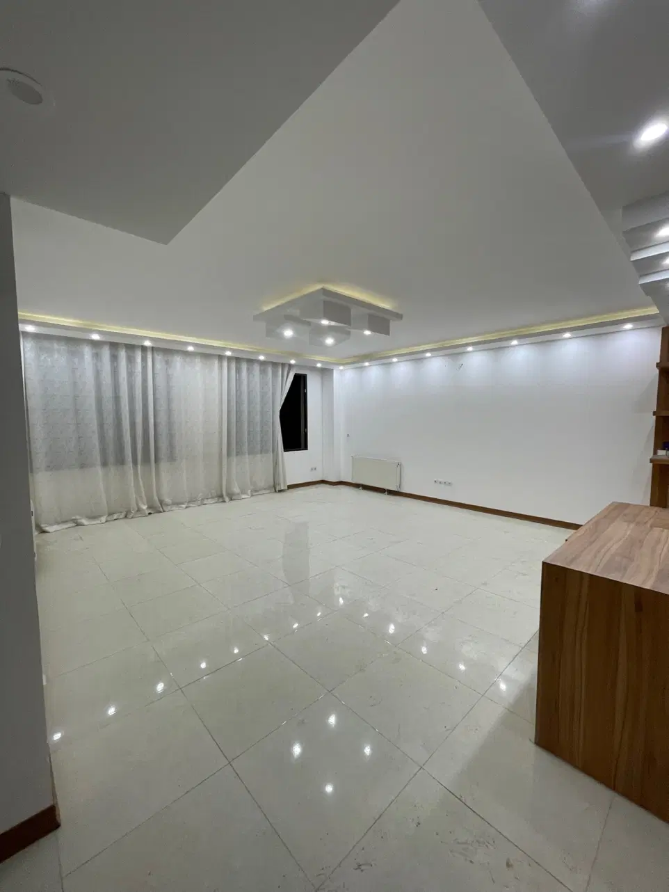 اجاره اپارتمان نو ساز|اجارهٔ آپارتمان|کاشان, صنعت|دیوار