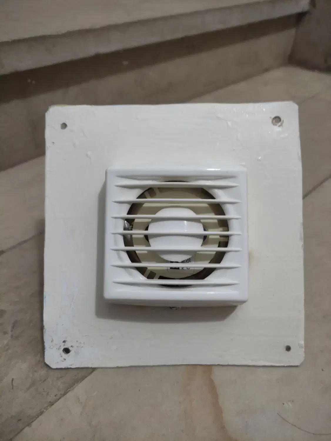 تهویه دمنده تمیز وسالم ده سانتیمتر|ماشینآلات صنعتی|بیرجند, |دیوار