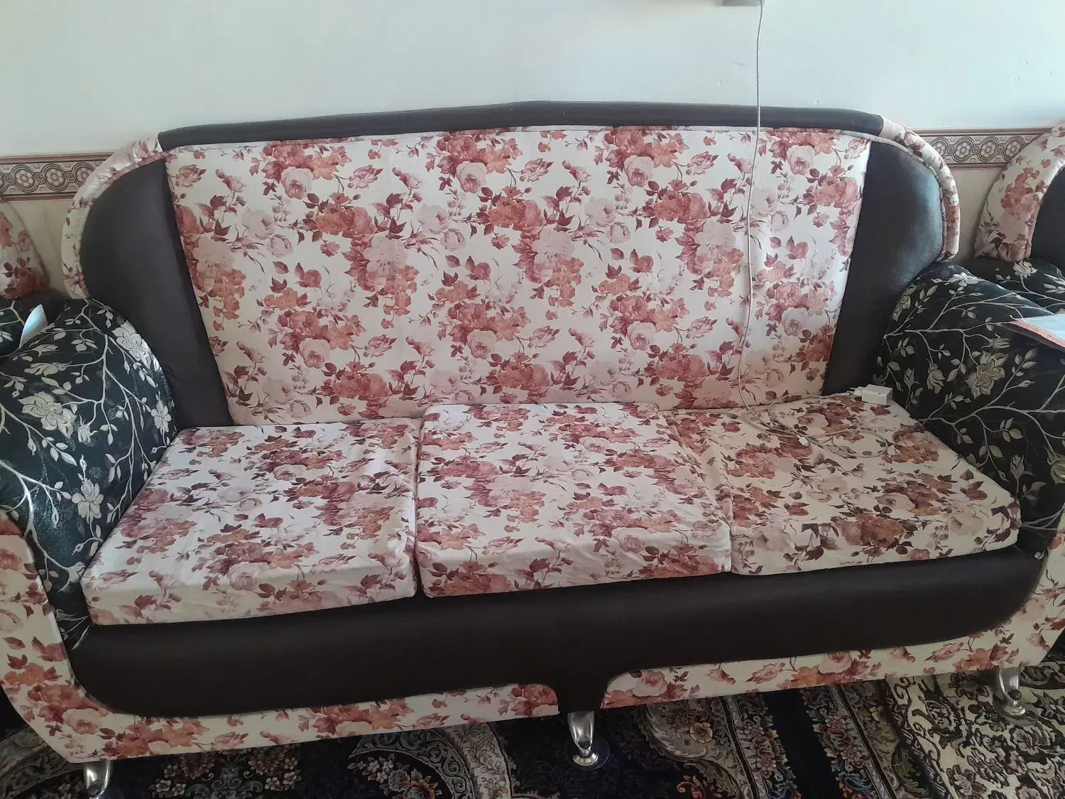 مبل کارکرده|مبلمان خانگی و میز عسلی|دهگلان, |دیوار