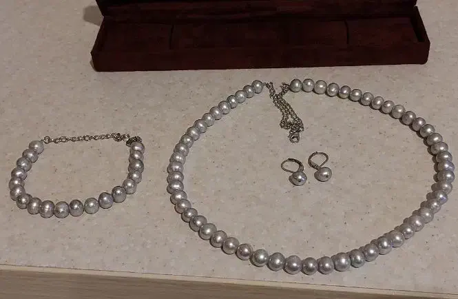 مروارید نقره ای طوسی رنگ بسیاار کمیاب طبیعی دریا|جواهرات|تهران, سید خندان (جلفا)|دیوار