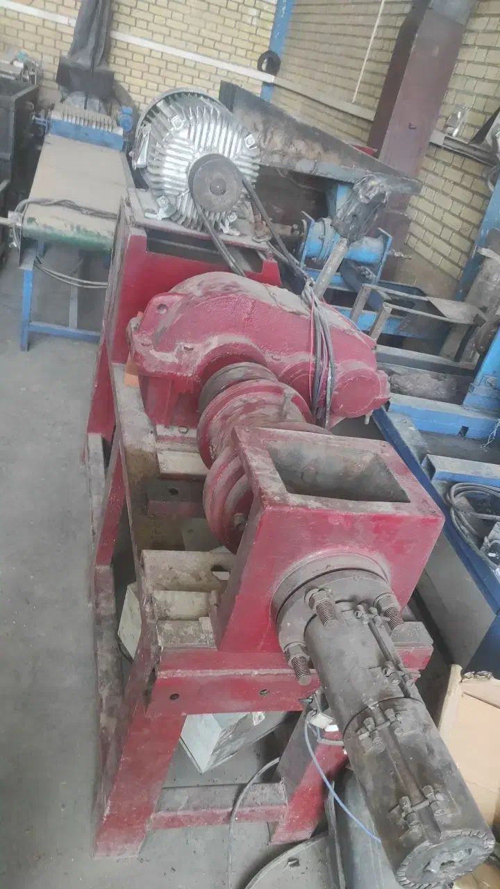 اکسترودرذغال،میکسرزغال،سرند،برش خشک ،وسایل زغال|ماشین‌آلات صنعتی|اصفهان, لاله|دیوار