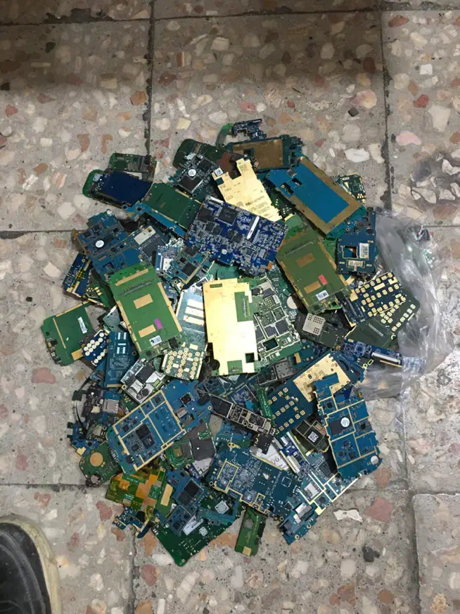 برد گوشی اصلی|لوازم جانبی موبایل و تبلت|تبریز, |دیوار