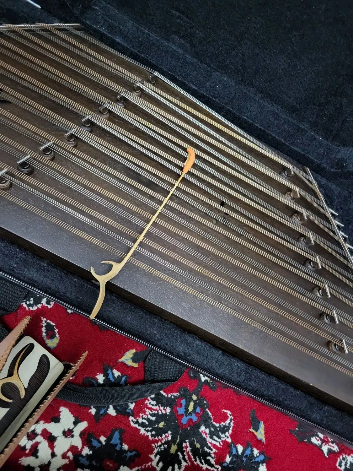 سنتور موسوی|سازهای سنتی|کاشان, دانش|دیوار