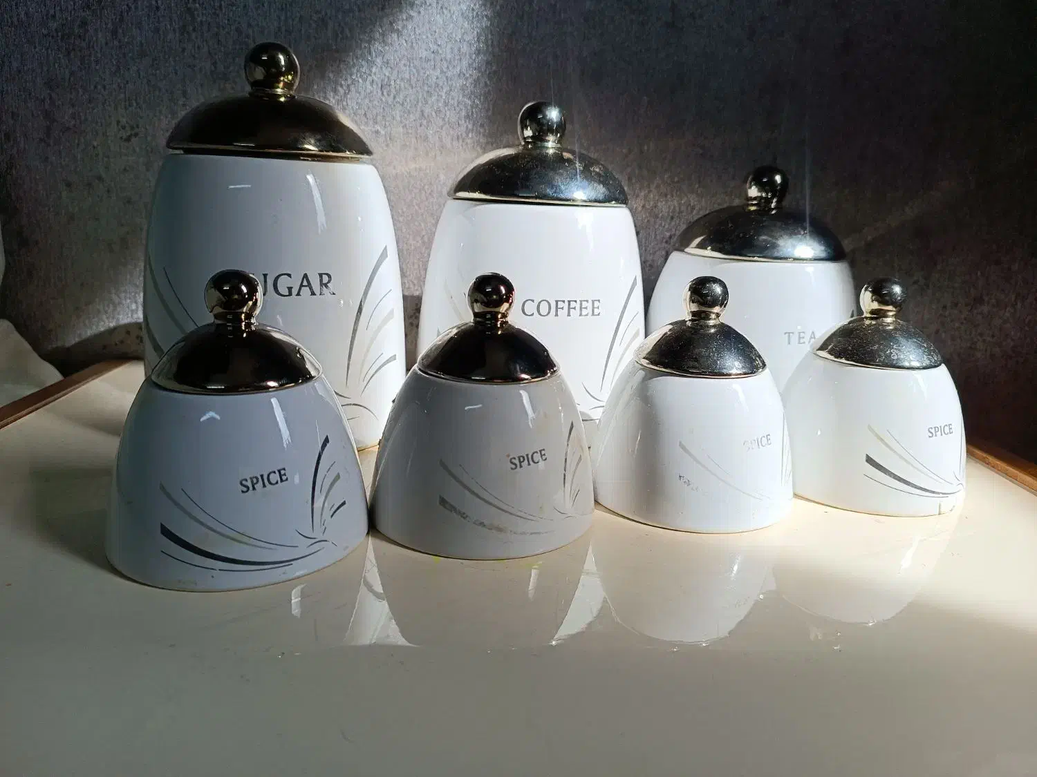 پاسماوری چینی|آب‌چکان و نظم‌دهنده ظروف|کیش, |دیوار