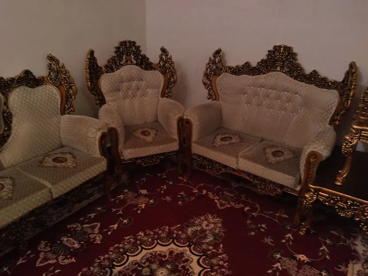 مبل سلطنتی|مبلمان خانگی و میز عسلی|ایذه, |دیوار