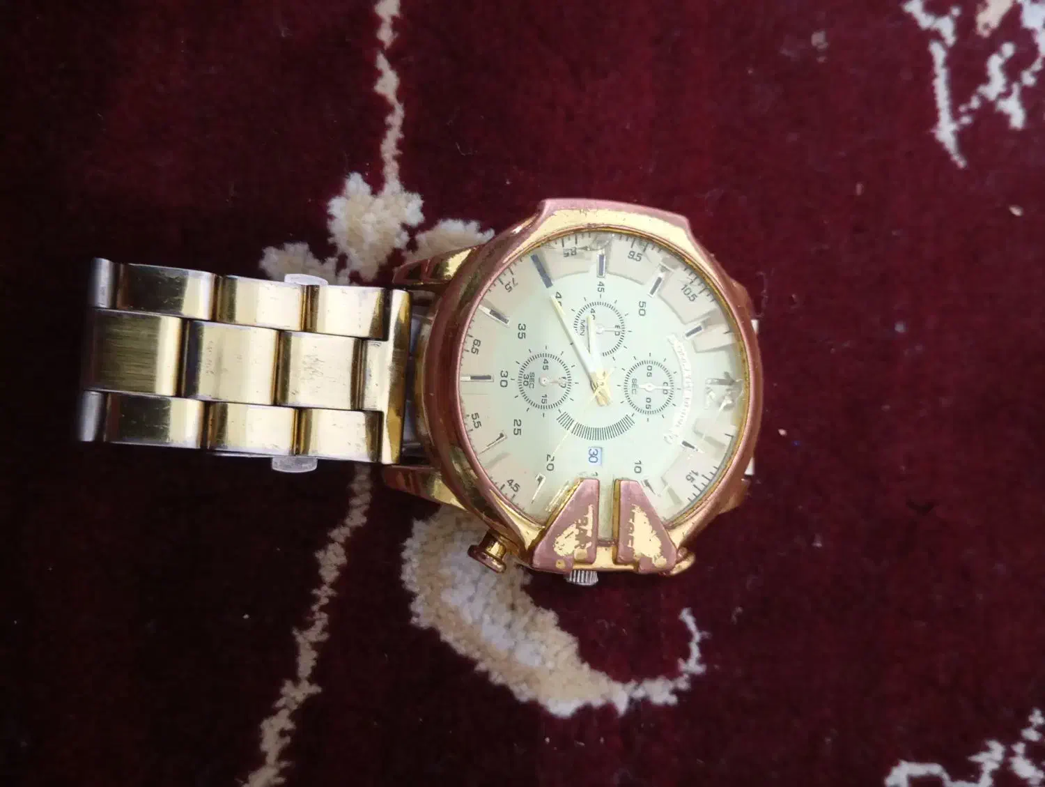 ساعت و....|ساعت|مشهد, طبرسی شمالی|دیوار