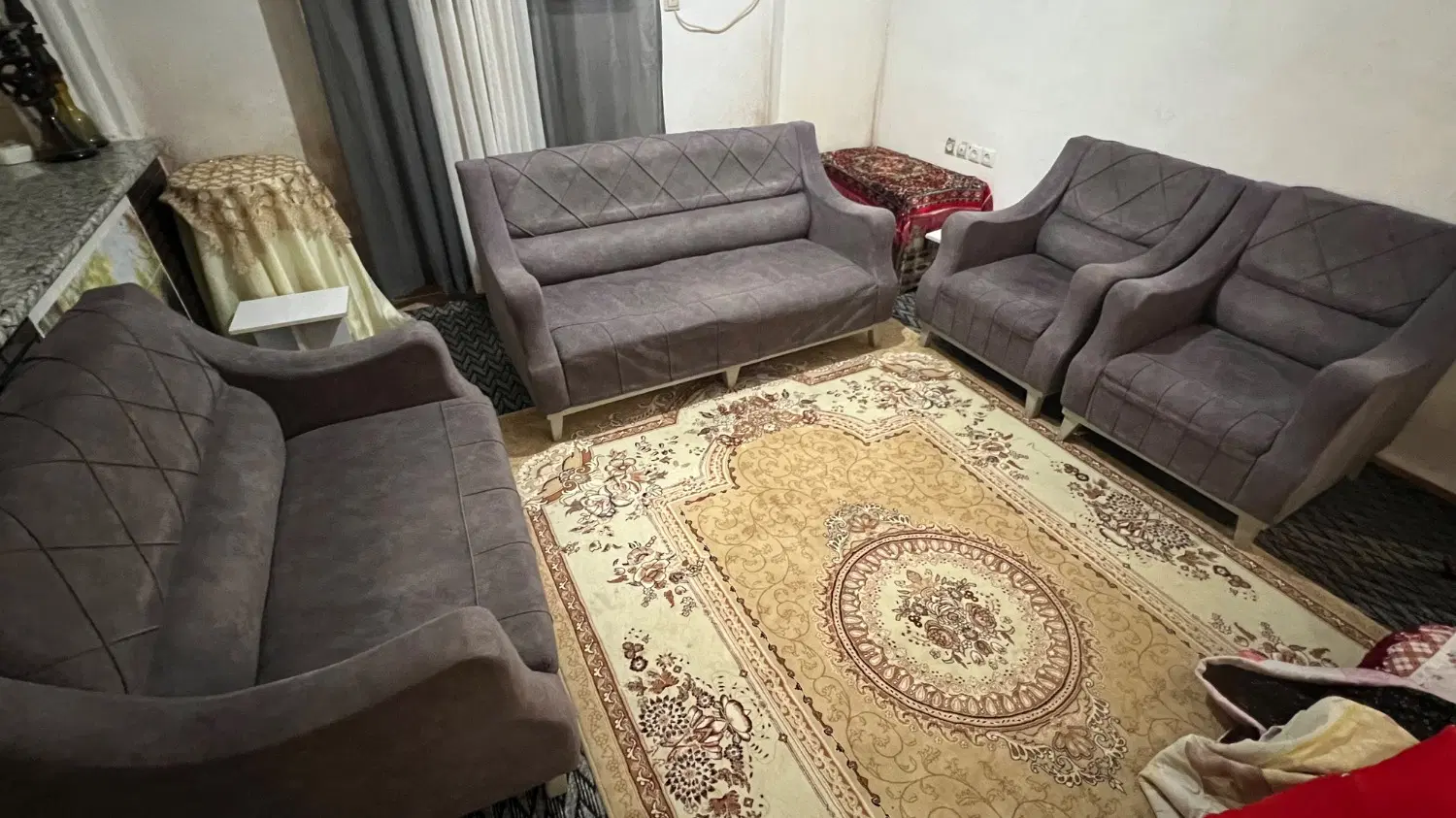 مبل|مبلمان خانگی و میز عسلی|رشت, یخسازی|دیوار