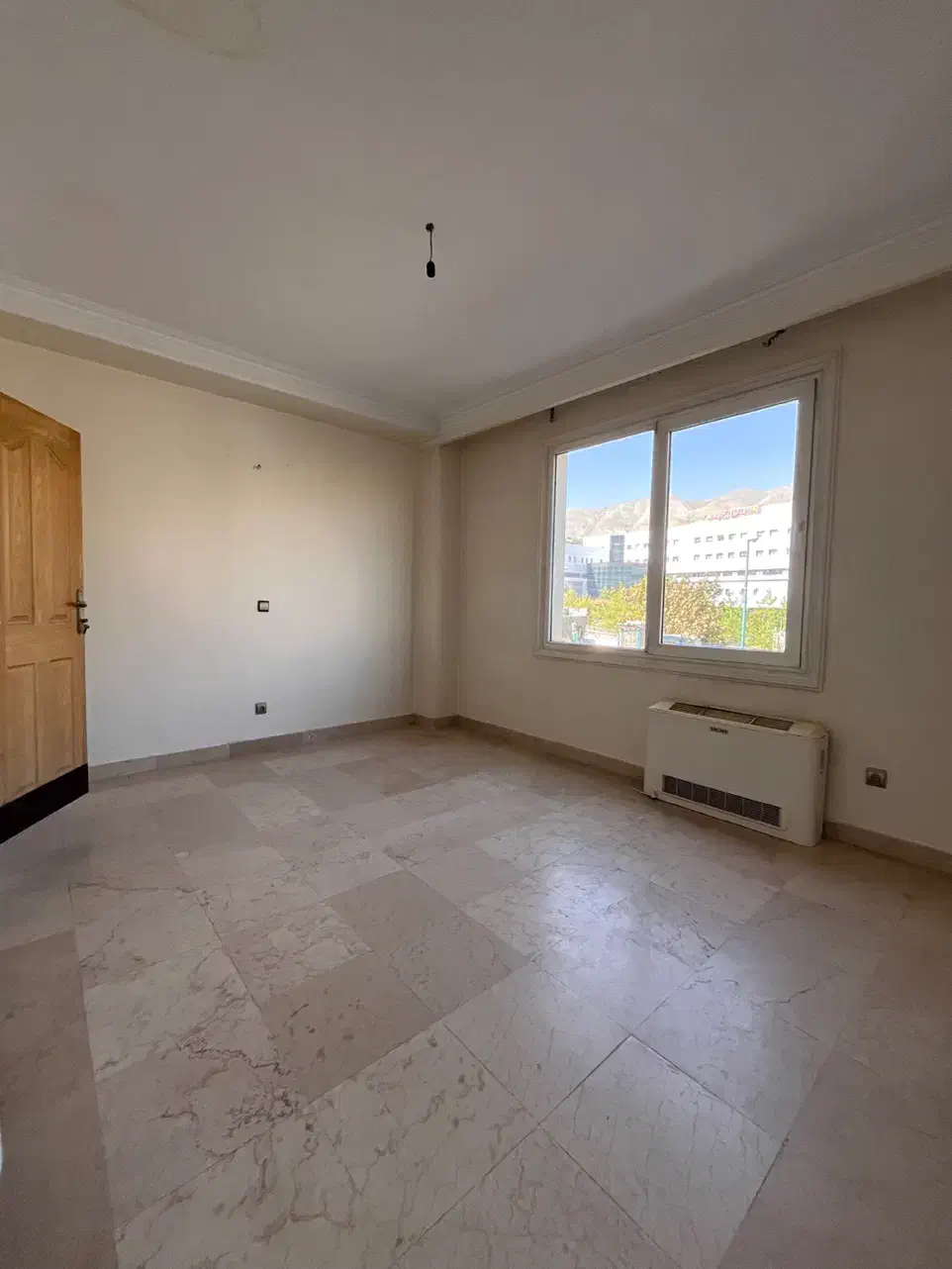 آپارتمان۱۳۵متر*۳خواب* ۲مستر*۲۴متری*فول مشاعات