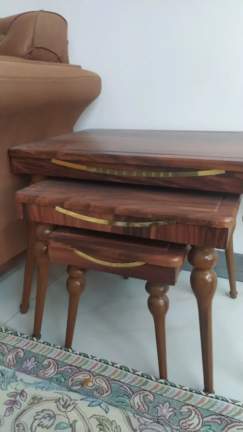 میز جلومبلی|مبلمان خانگی و میز عسلی|مشهد, شهید احمدی روشن|دیوار