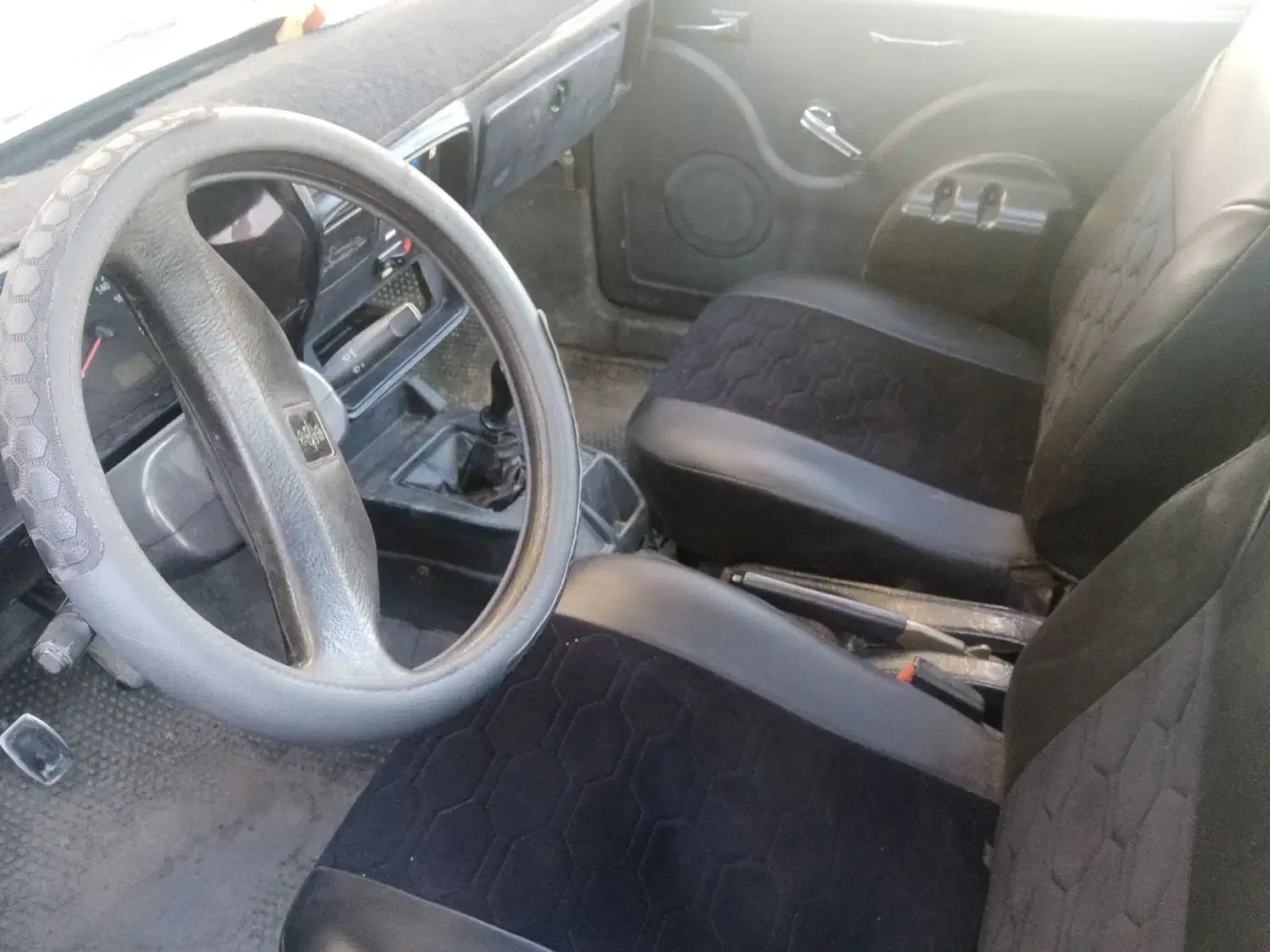 وانت پیکان مدل 93 بدون رنگ وضربه 200کار خانگی|خودرو سواری و وانت|بن, |دیوار