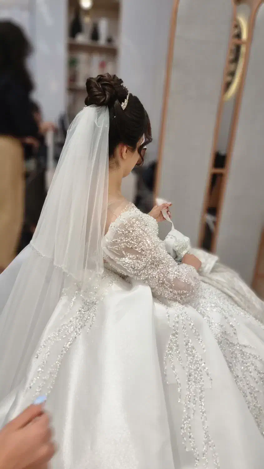 عروس شو و نصف قیمت بدرخش  تخفیف ویژه یلدا|خدمات آرایشگری و زیبایی|اصفهان, چشمه باقرخان|دیوار