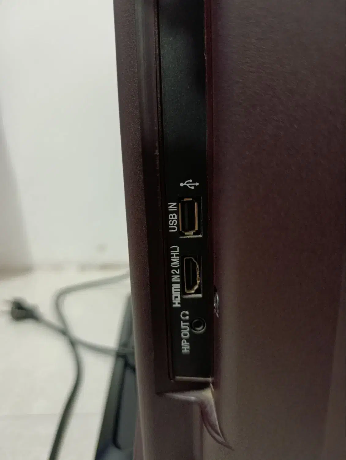 بدلیل نیاز مالی|تلویزیون و پروژکتور|محمدشهر, شهرک نگین|دیوار