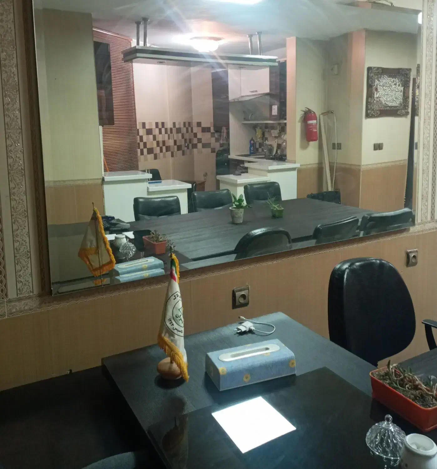 آینه دیواری سالم طول ۲ متر عرض ۱۲۰ سانتی متر|آینه|تهران, دریاننو|دیوار