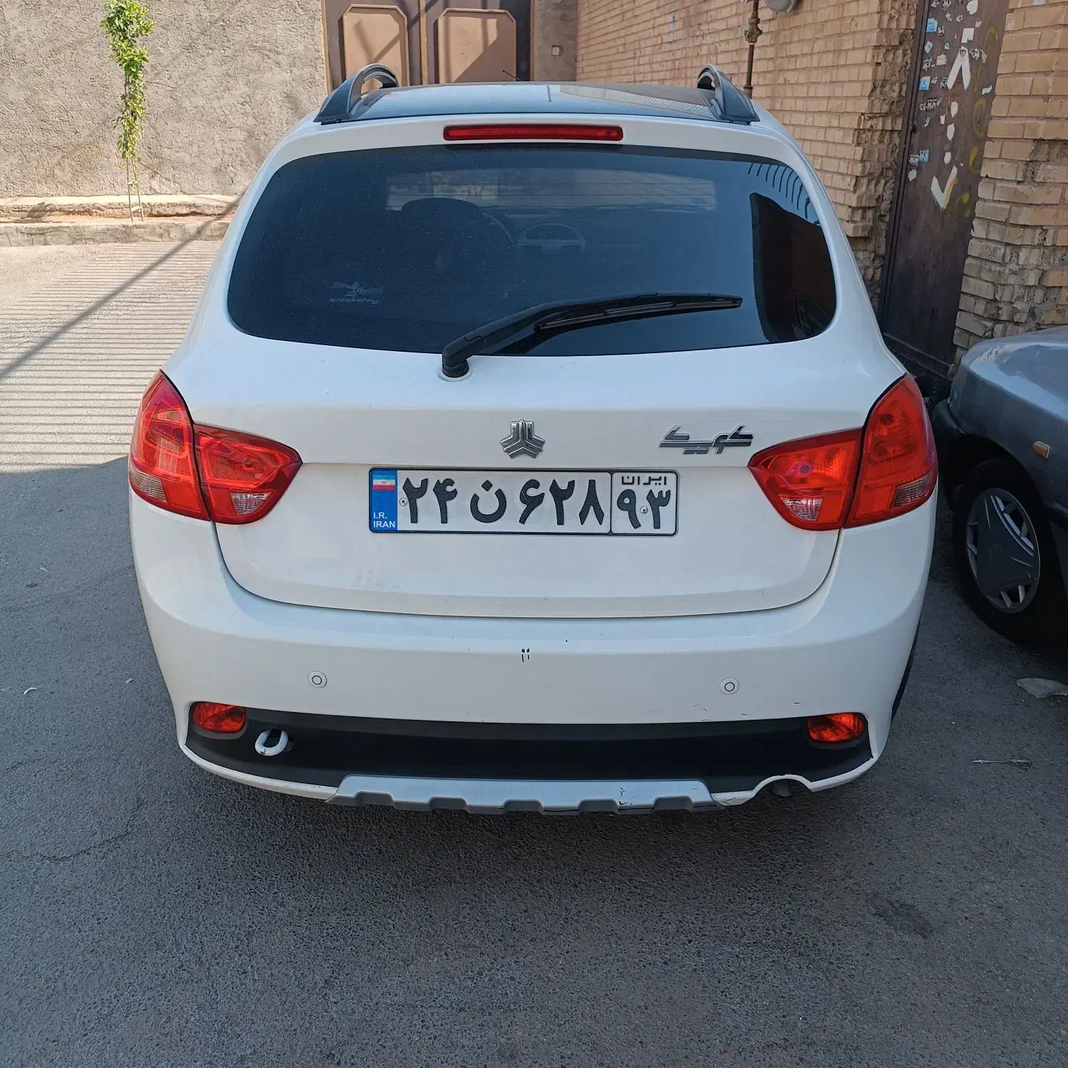 کوییکRمدل1402|خودرو سواری و وانت|شیراز, لشکری|دیوار