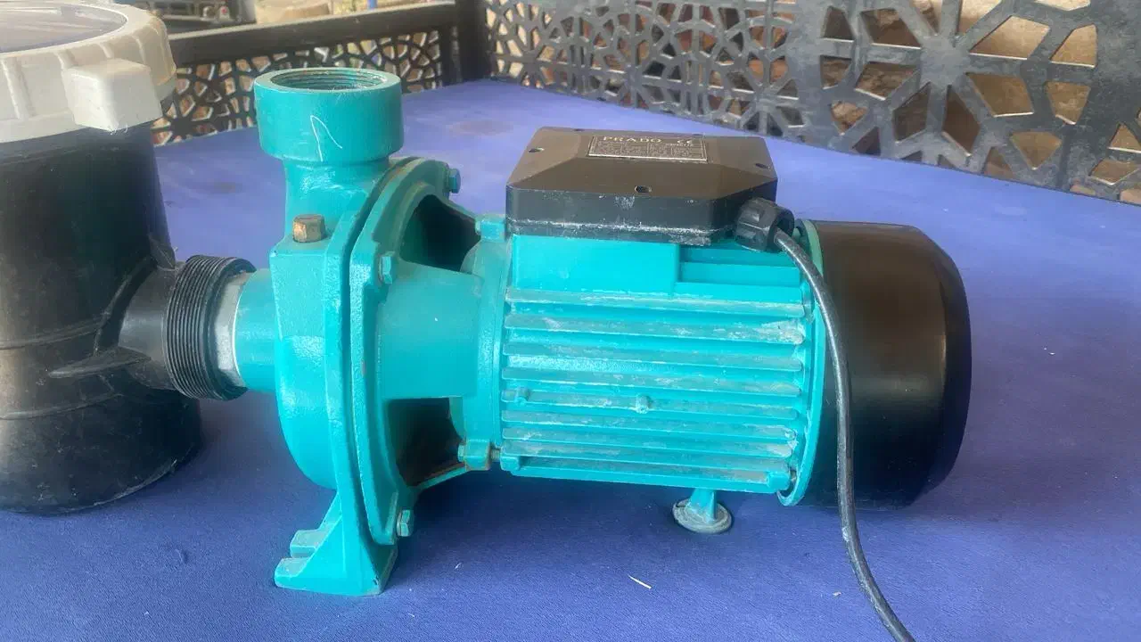 نصب وتعمیر پمپ آب . تهیه پمپ آب مخزن|خدمات پیشه و مهارت|همدان, |دیوار