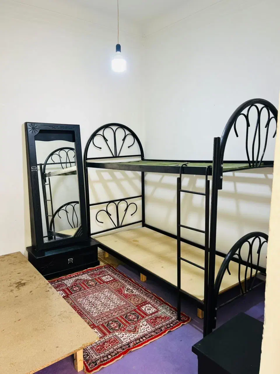 خوابگاه پانسیون مائده|اجارهٔ کوتاهمدت آپارتمان و سوئیت|شیراز, سینما سعدی|دیوار