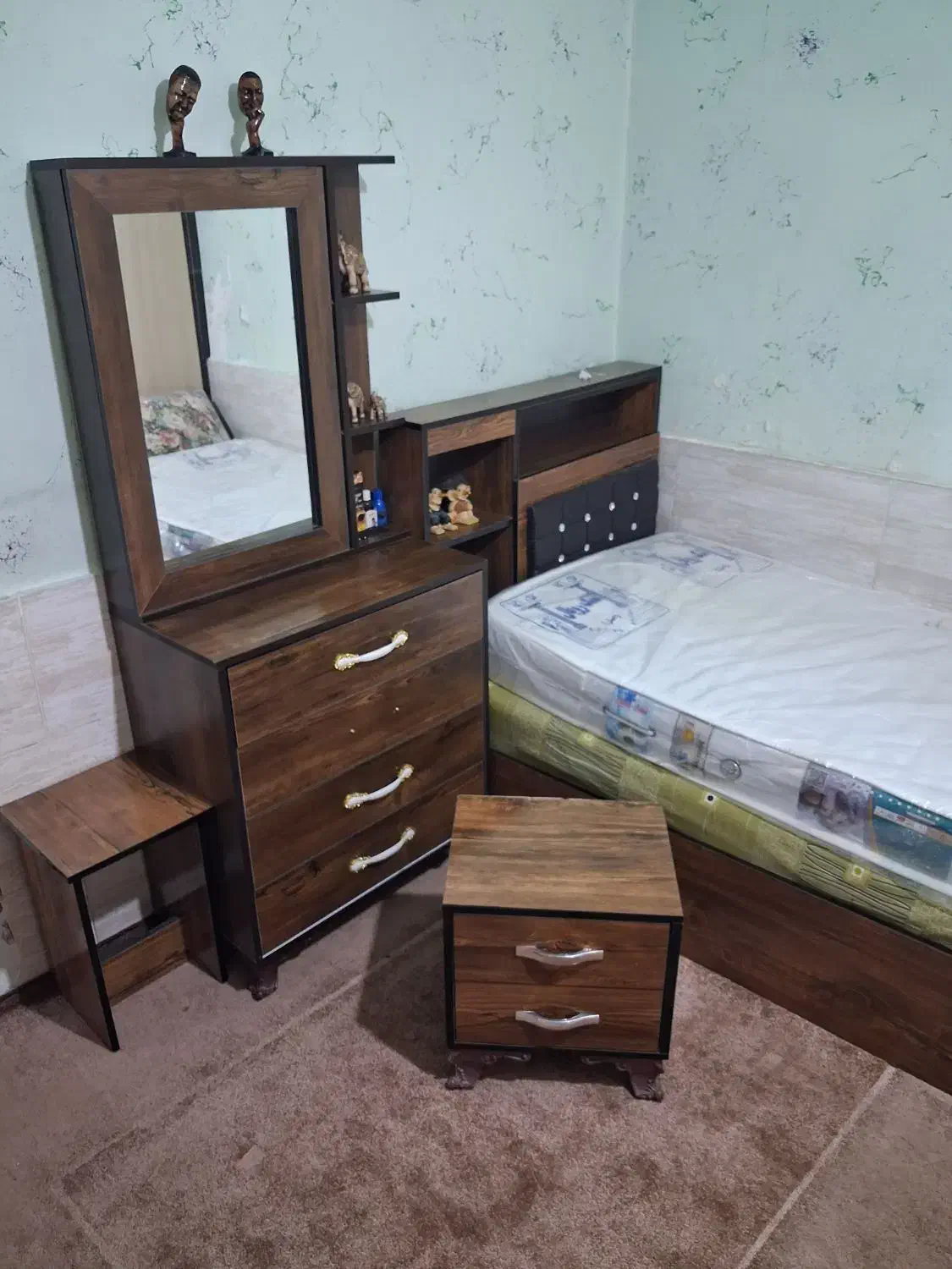 سرویس خواب|تخت و سرویس خواب|امیدیه, |دیوار