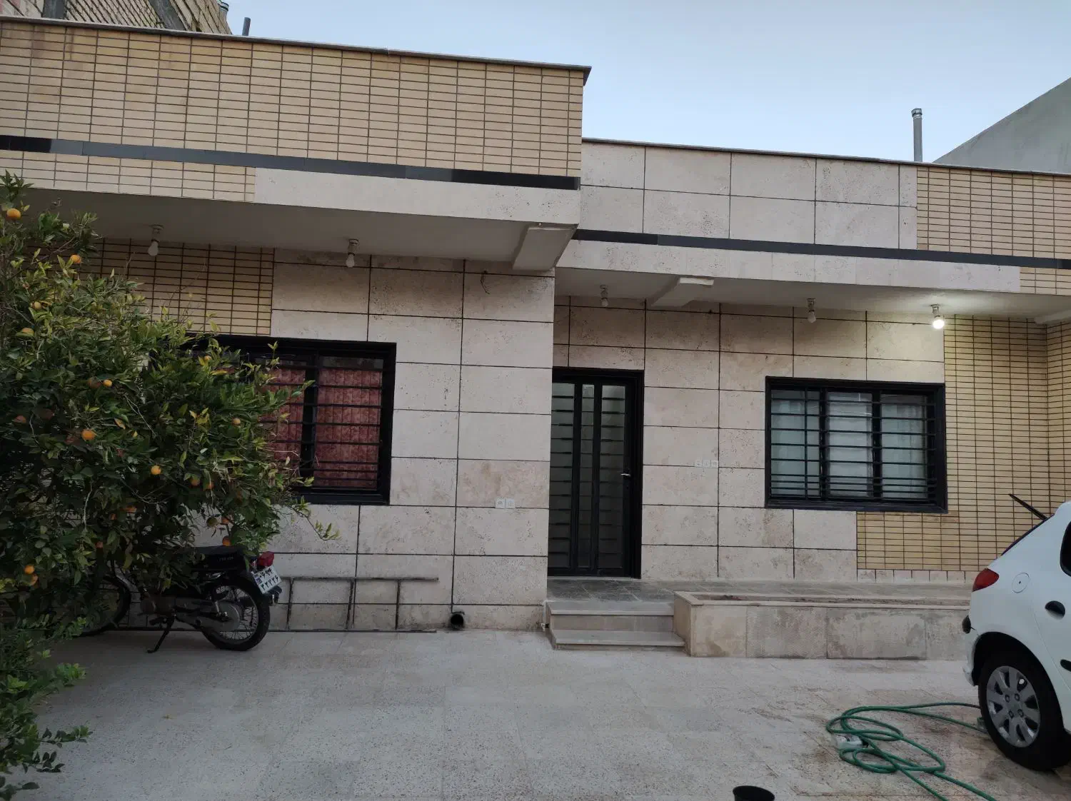 رهن کامل منزل ویلایی|اجارهٔ خانه و ویلا|جهرم, |دیوار