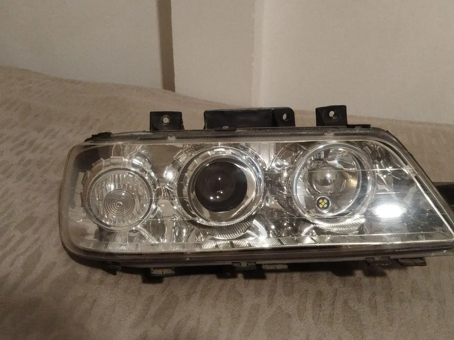 چراغ جلو پژوslx نونو|قطعات یدکی و لوازم جانبی|کنگاور, |دیوار