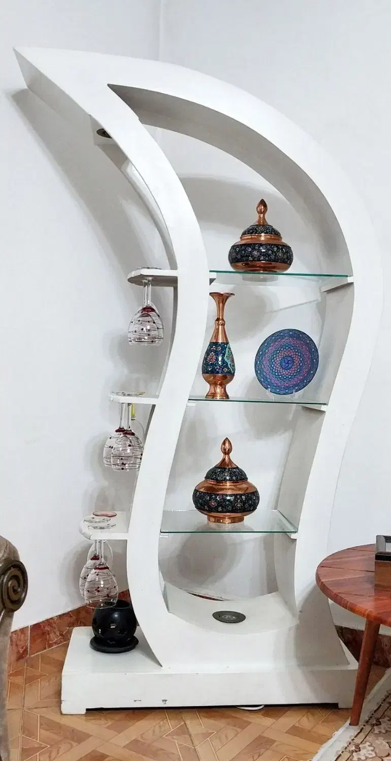 بوفه میز جلو مبلی|بوفه، ویترین، کنسول|رشت, گلزاران|دیوار