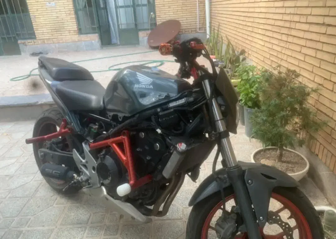 موتور  cbr|موتورسیکلت|کرمان, |دیوار