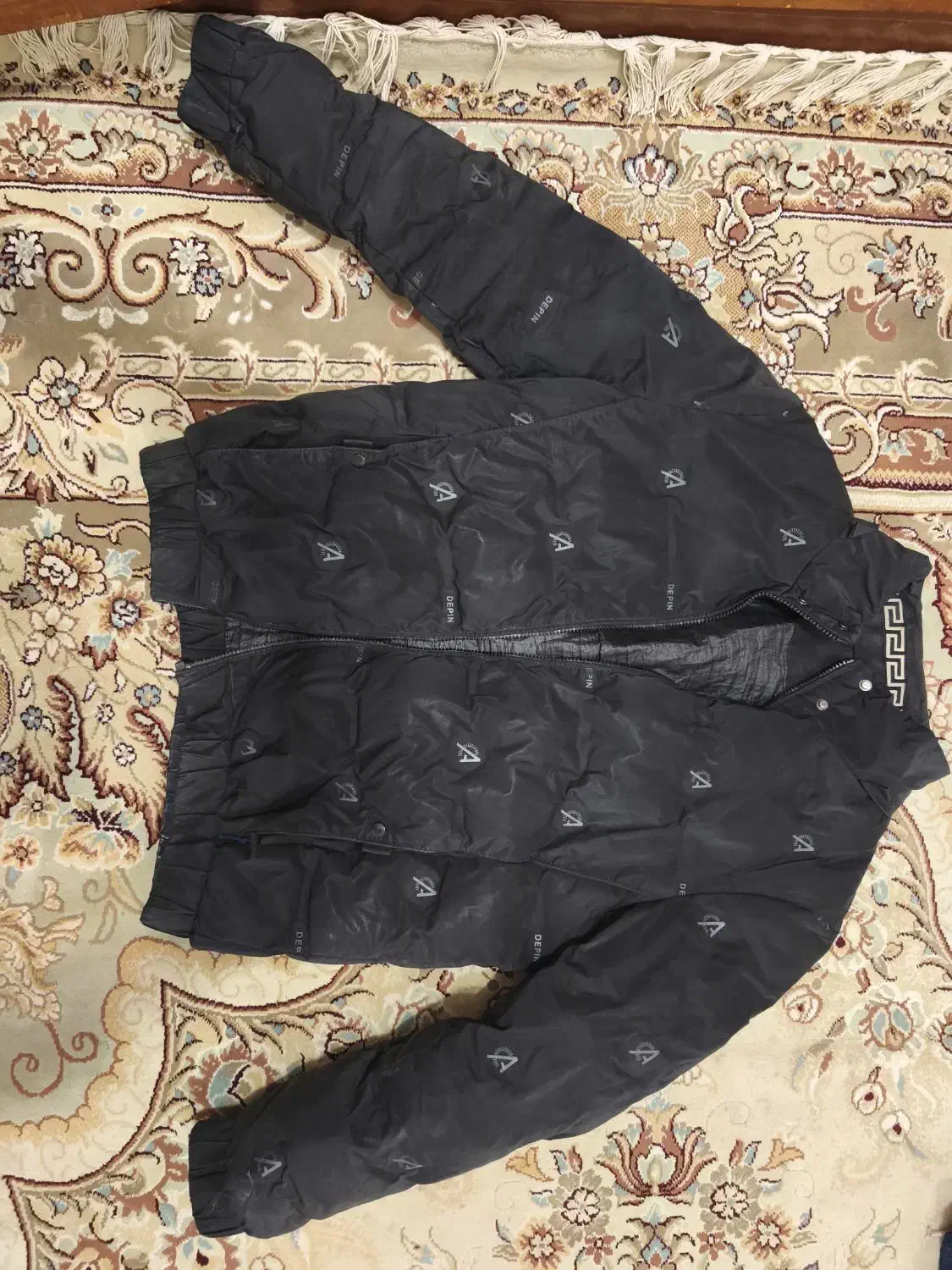 کاپشن نیو فیس|لباس|اهواز, نیوساید|دیوار