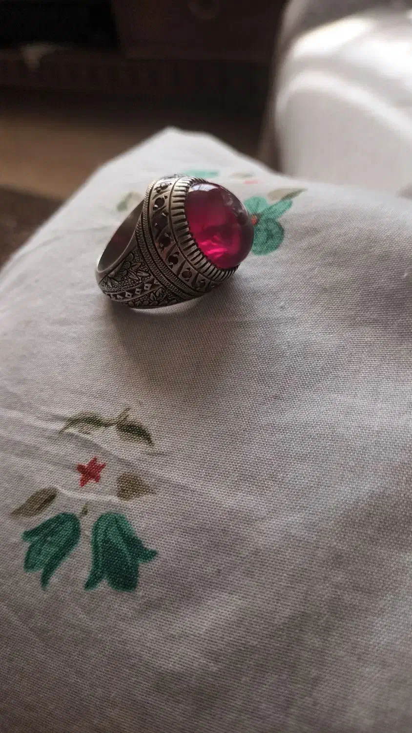 انگشتر نقره یاقوت سرخ|جواهرات|فردوسیه, |دیوار