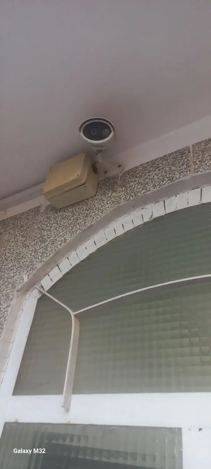 دوربین مداربسته|دوربین مداربسته|قم, ولیعصر|دیوار