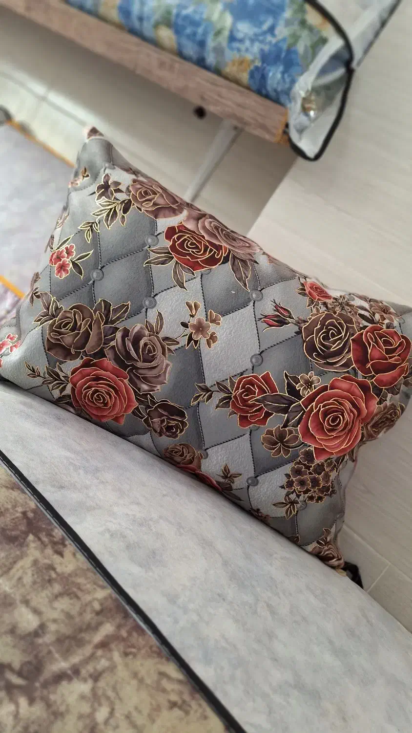 انواع روبالشتی شیک|رختخواب، بالش، پتو|یزد, |دیوار