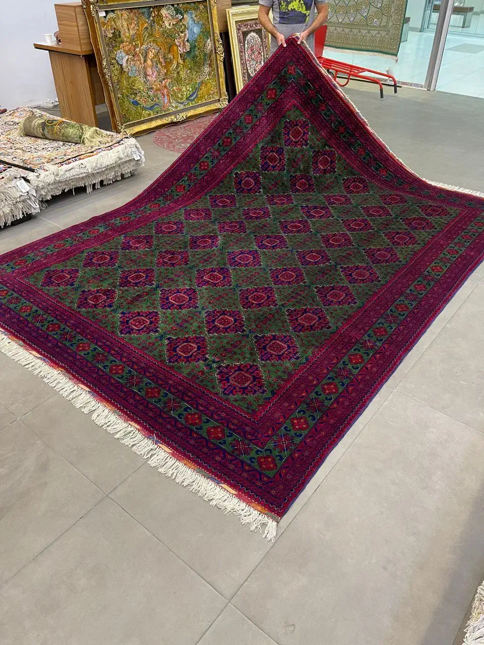 فرش دستباف (بساک)یه ۹ متری تک اعلای کرک سبز|فرش|مشکین‌دشت, |دیوار