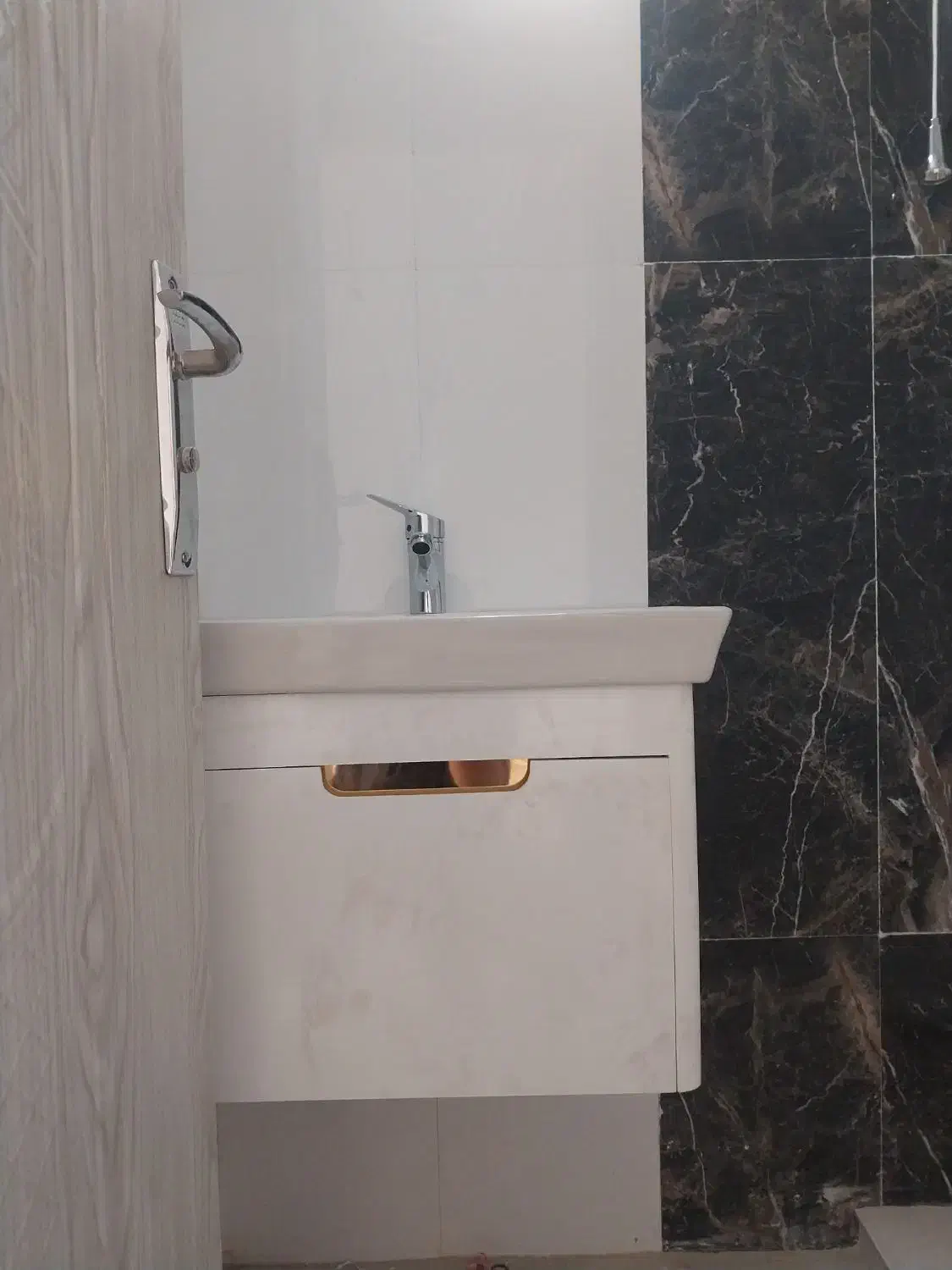 تعمیرات ونصب پمپ آب نصب شیرآلات وروشویی ونصب آیفون|خدمات پیشه و مهارت|ساوه, |دیوار