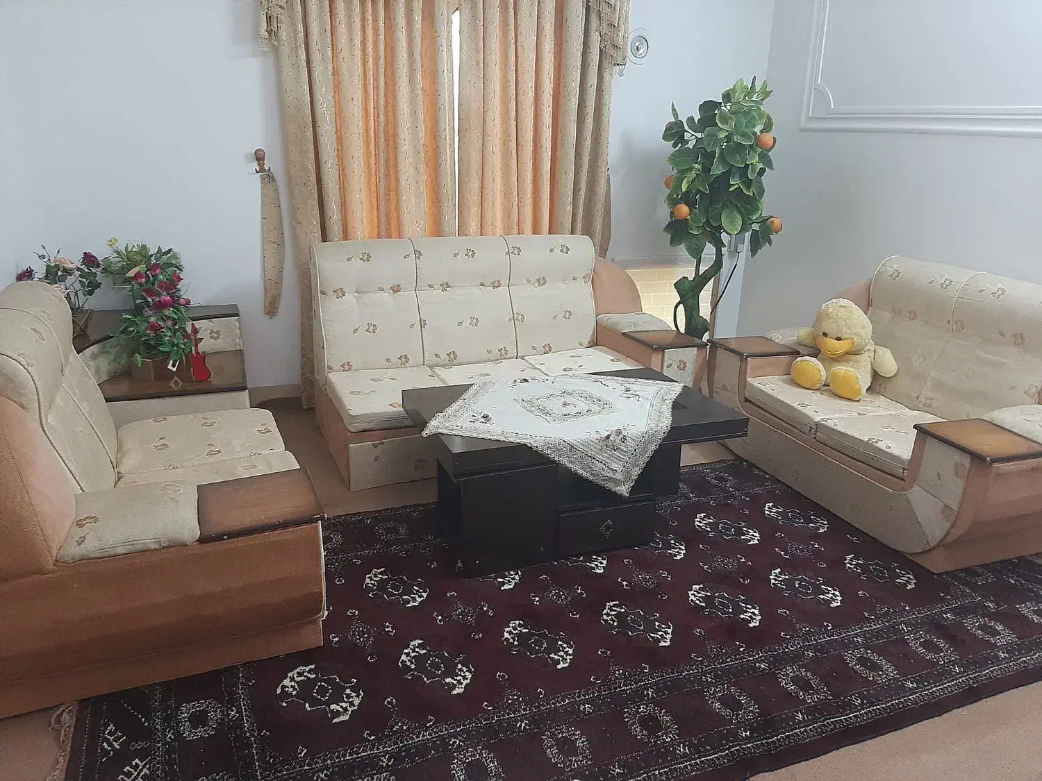 مبل راحتی ۷نفره و دو نفره|مبلمان خانگی و میز عسلی|بندر ترکمن, |دیوار