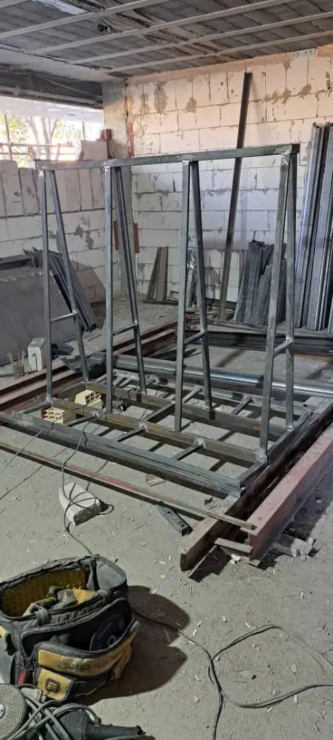 کارگر ساده و نیمه ماهر جوشکاری|خدمات پیشه و مهارت|شاهینشهر, اقبال لاهوری|دیوار